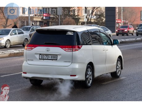 9370 ХӨВ, Toyota Estima