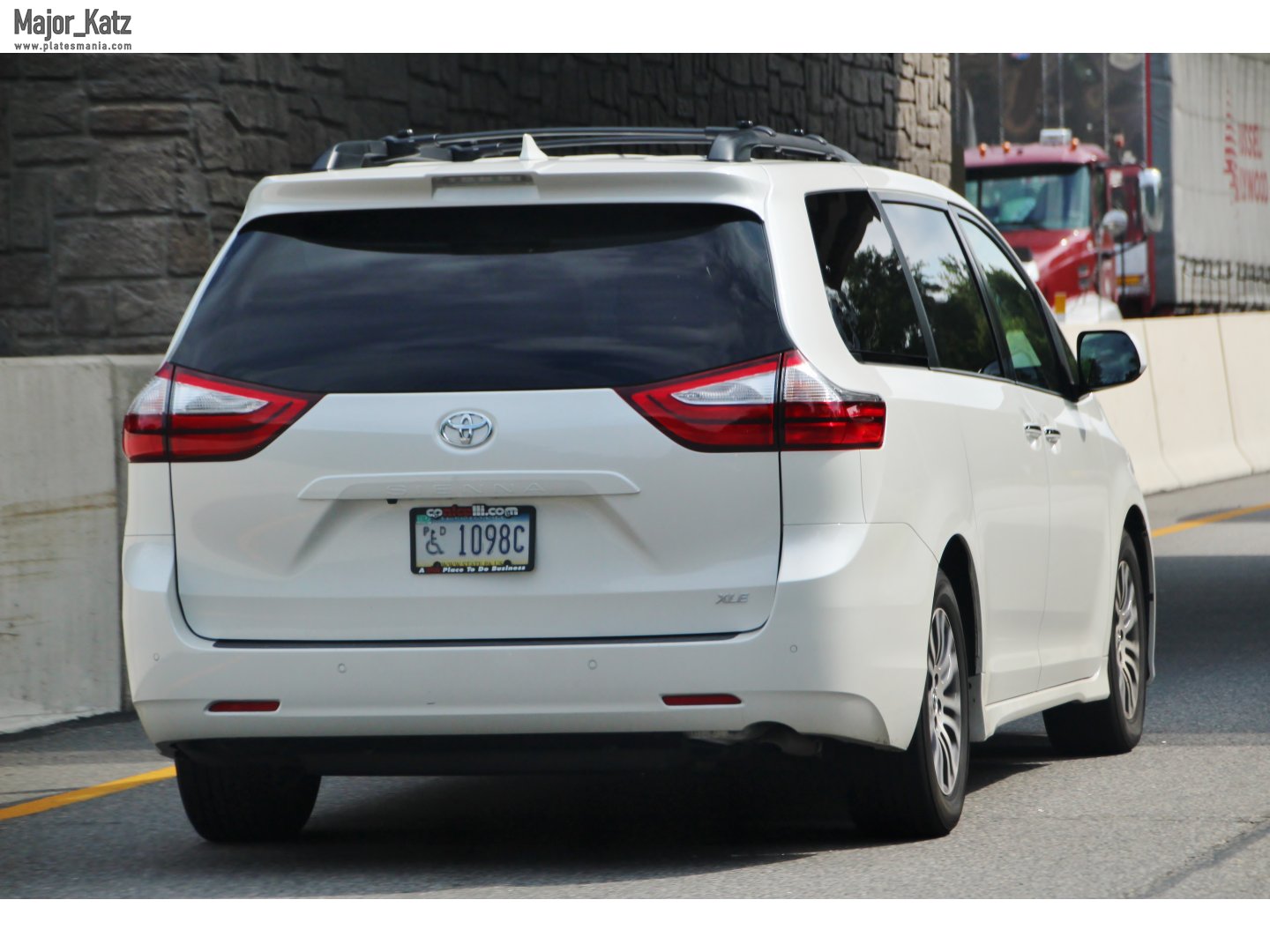 1098C, Toyota Sienna 3rd gen (XL30), 2010–2020