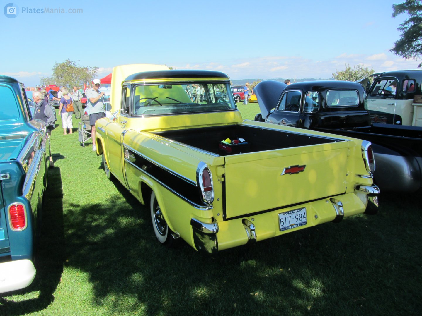 B17-984, Chevrolet Task Force Light-Duty 3000 Cameo Carrier Pickup (A-body), 1955–1957