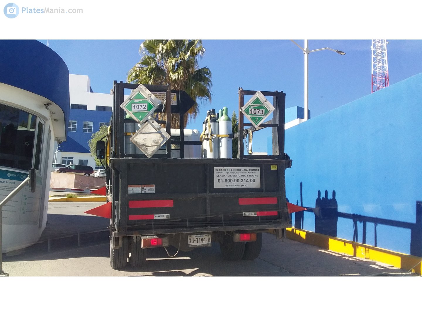 XJ-7144-A, Hino 300 Series 