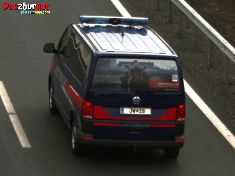 JW 29, Volkswagen Transporter 6th gen Van (T6) (SG), 2015–2019