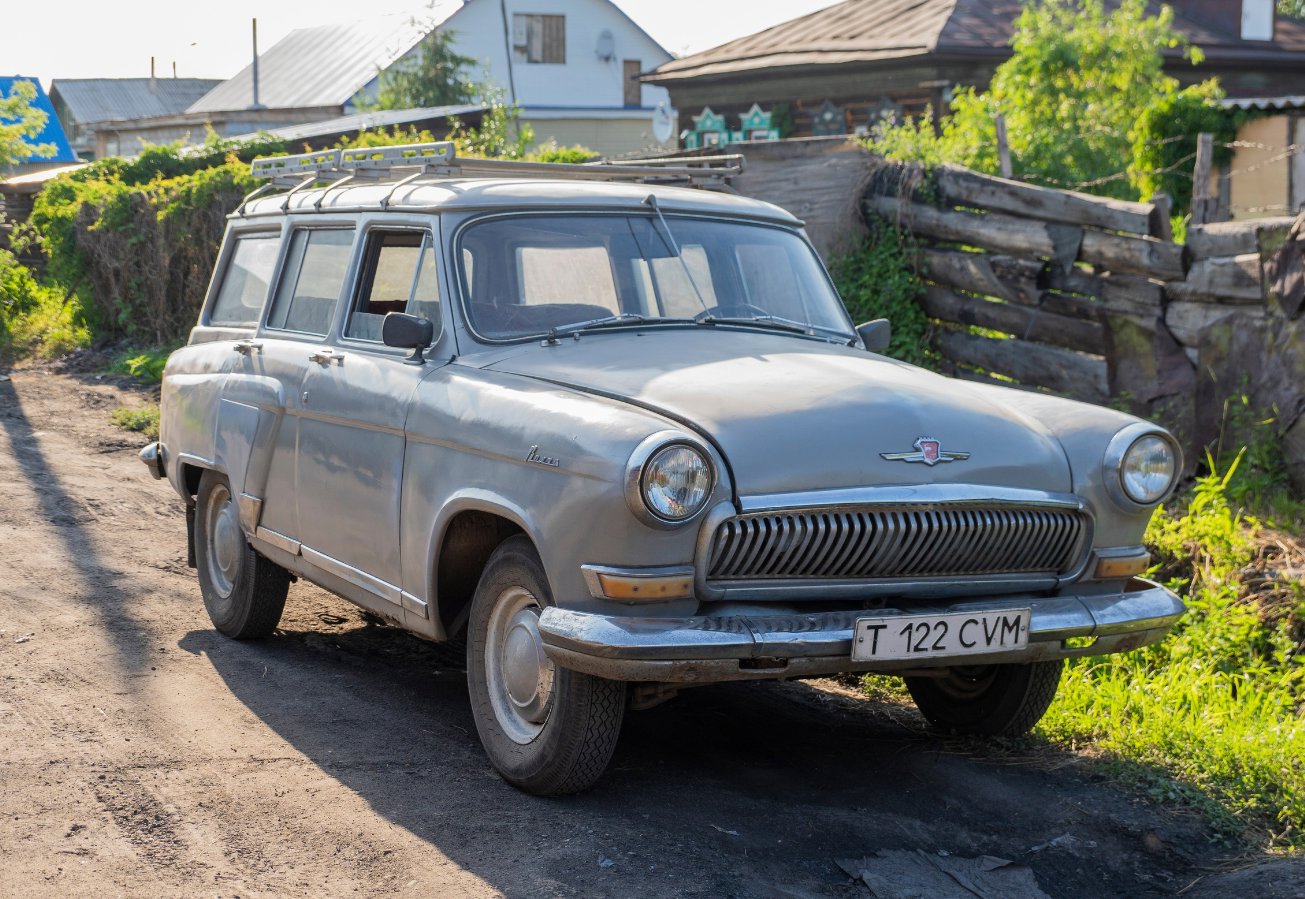 T 122 CVM, GAZ 22 Волга 