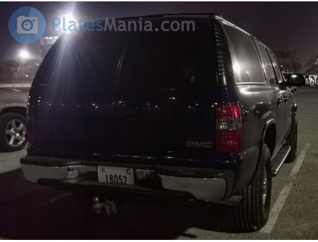 C 18052, GMC Suburban