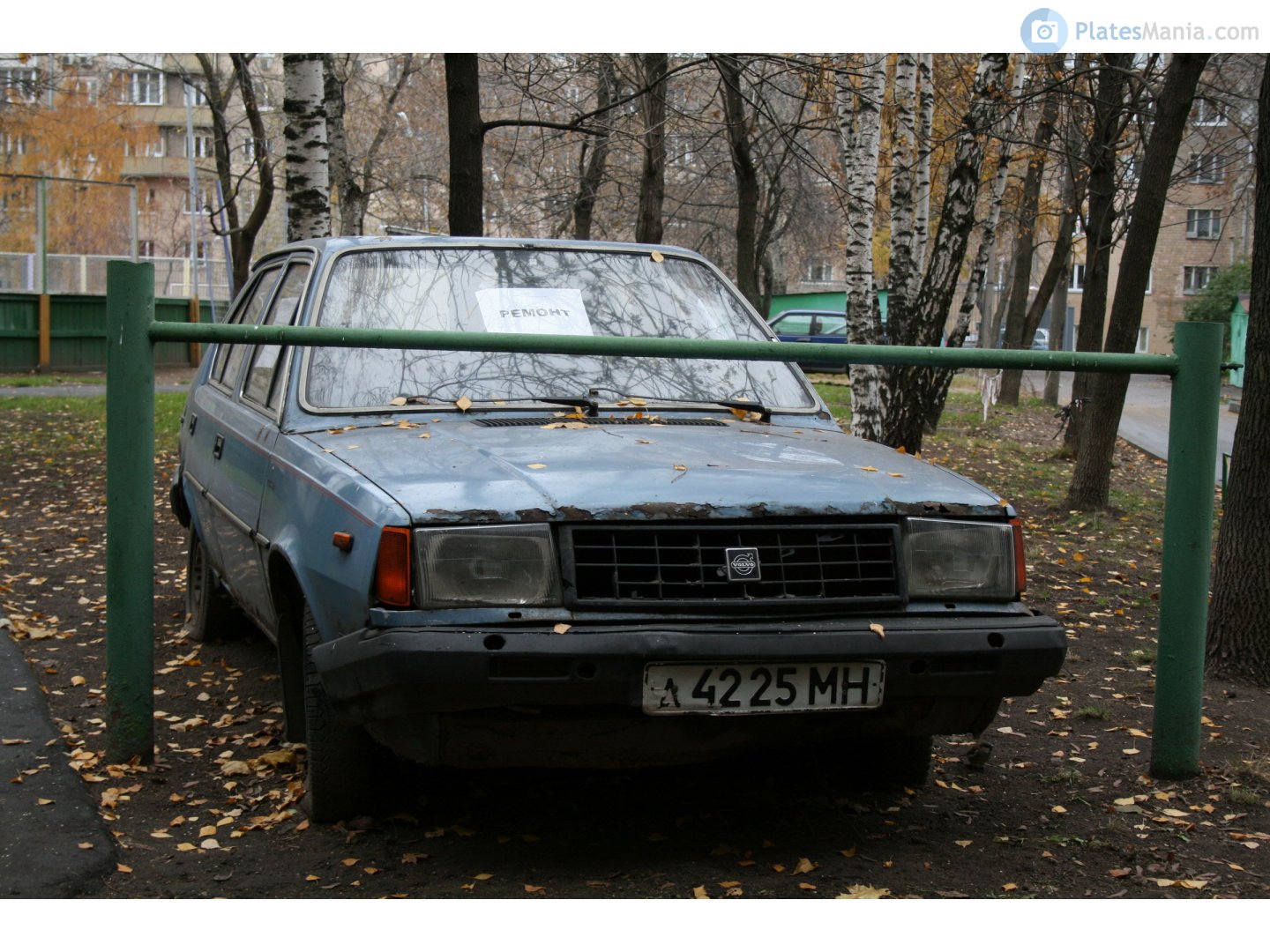 д 4225 МН, Volvo 340-Series 1st gen 5-door Hatch (345), 1980–1991