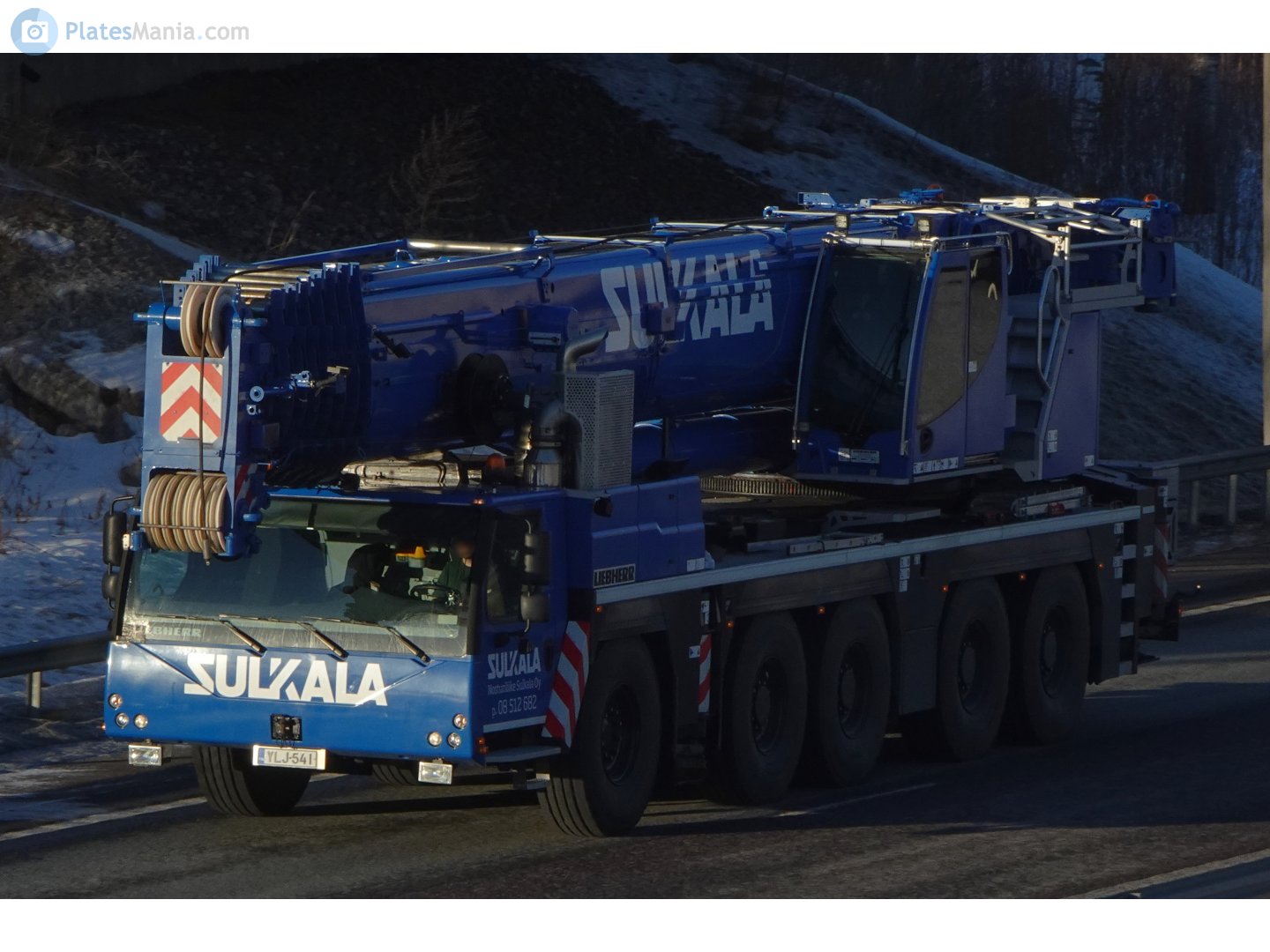 YLJ-541, Liebherr MK 