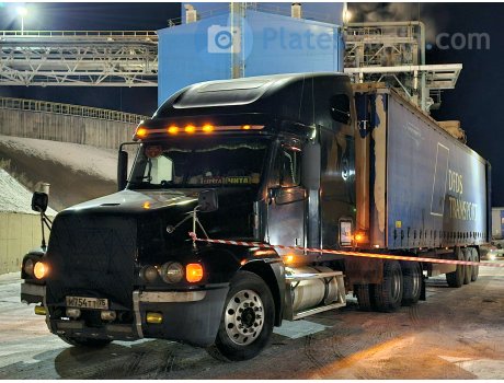 м754тт75, Freightliner Century Class