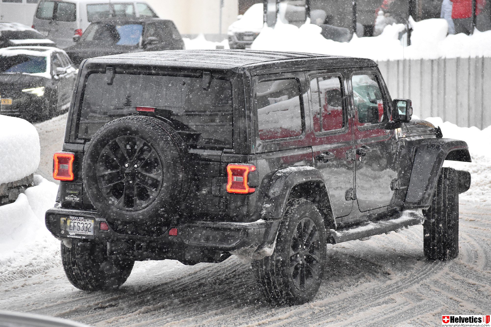 EFS332, Jeep Wrangler 4th gen 5-door SUV (JL), 2018–