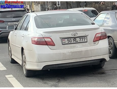 50 NL 777, Toyota Camry