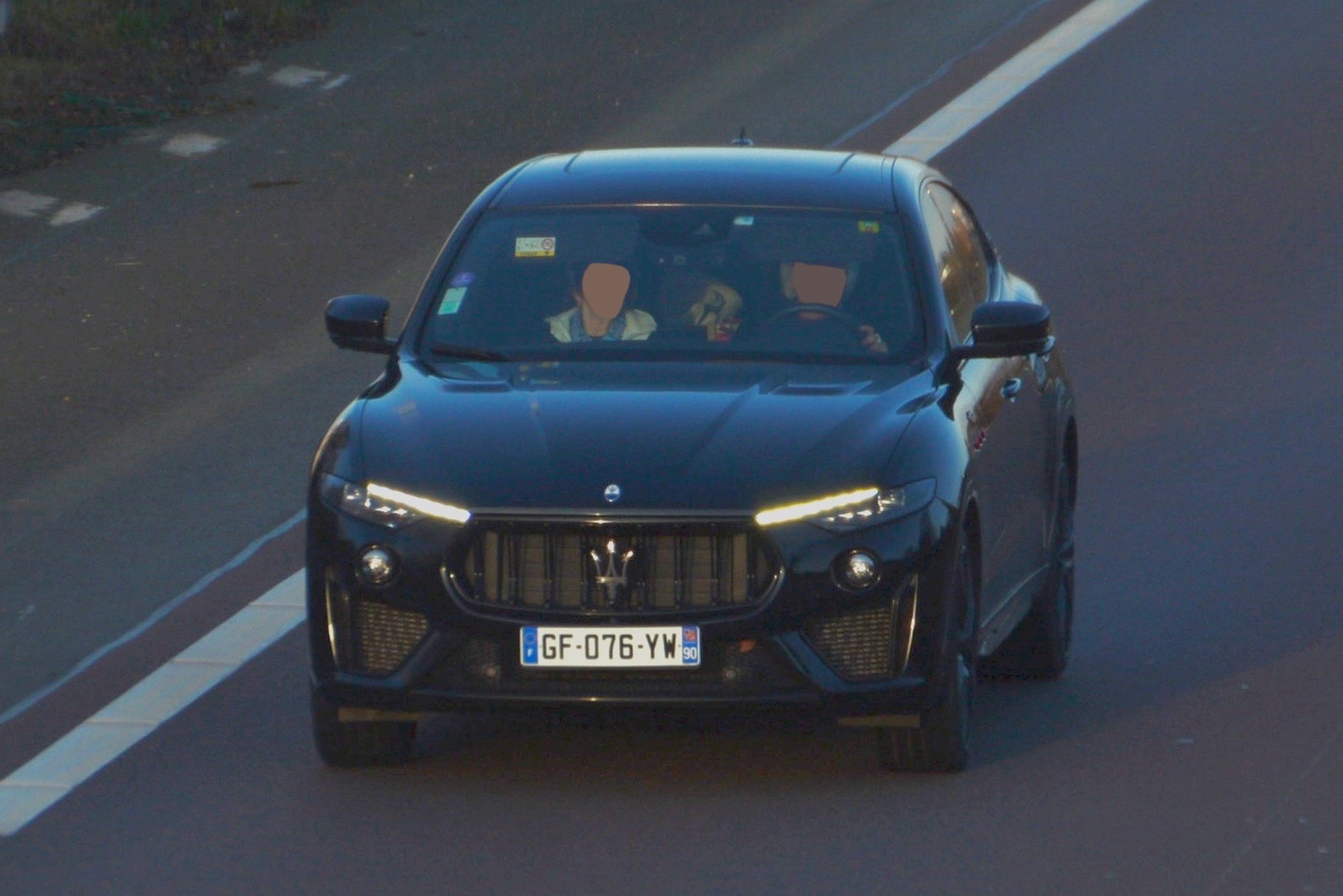 GF-076-YW, Maserati Levante 1st gen (M161), 2016–2024