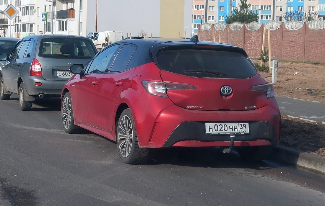 н 020 нн 39, Toyota Corolla 12th gen Hatch (E210), 2018–