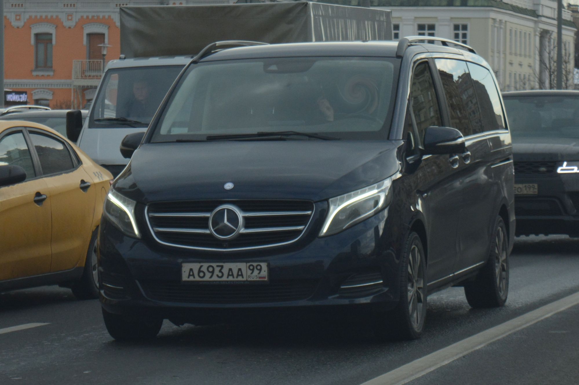 а 693 аа 99, Mercedes-Benz V-Klasse 3rd gen (W447), 2014–2023