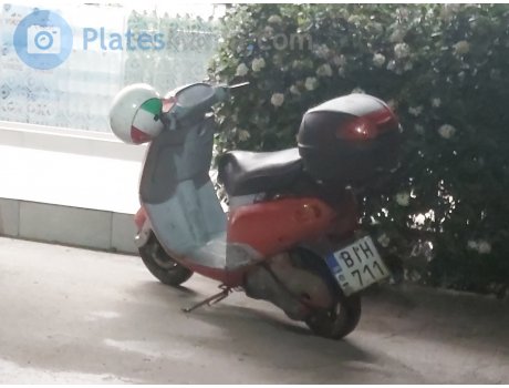 BIH-711, Piaggio Skipper