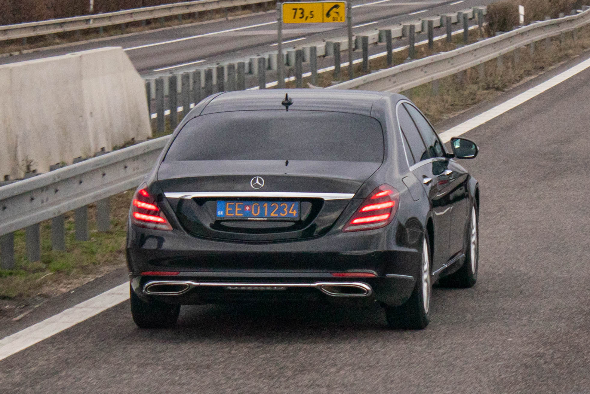 EE 01234, Mercedes-Benz S-Klasse 8th gen Sedan (W222/V222), 2013–2020