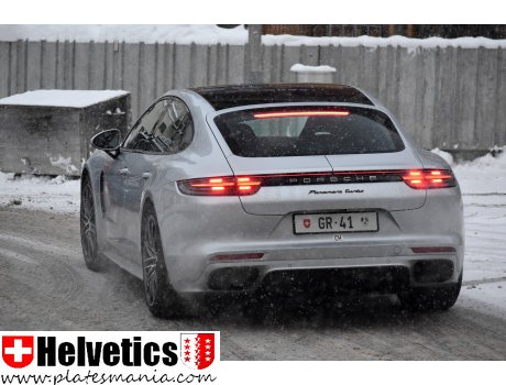 GR 41, Porsche Panamera