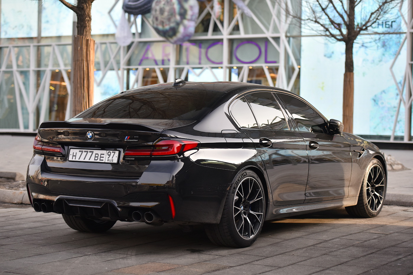 н 777 ве 97, BMW M5 6th gen (F90), facelift, 2020–2024