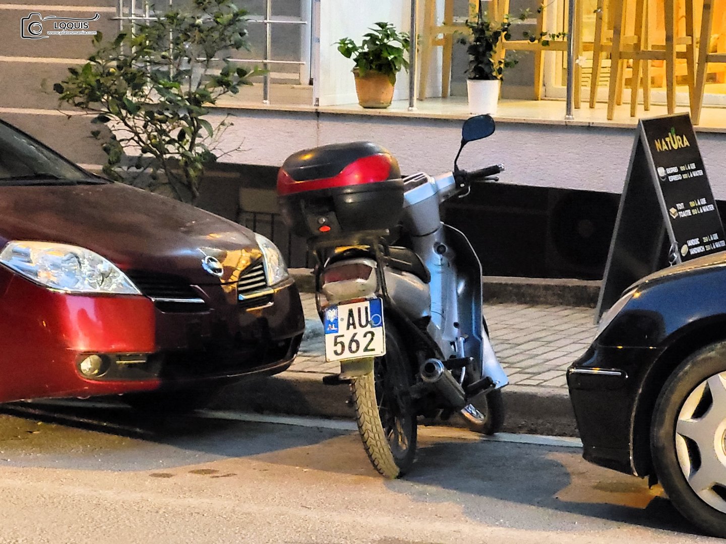 AU 562, Kawasaki Kaze 