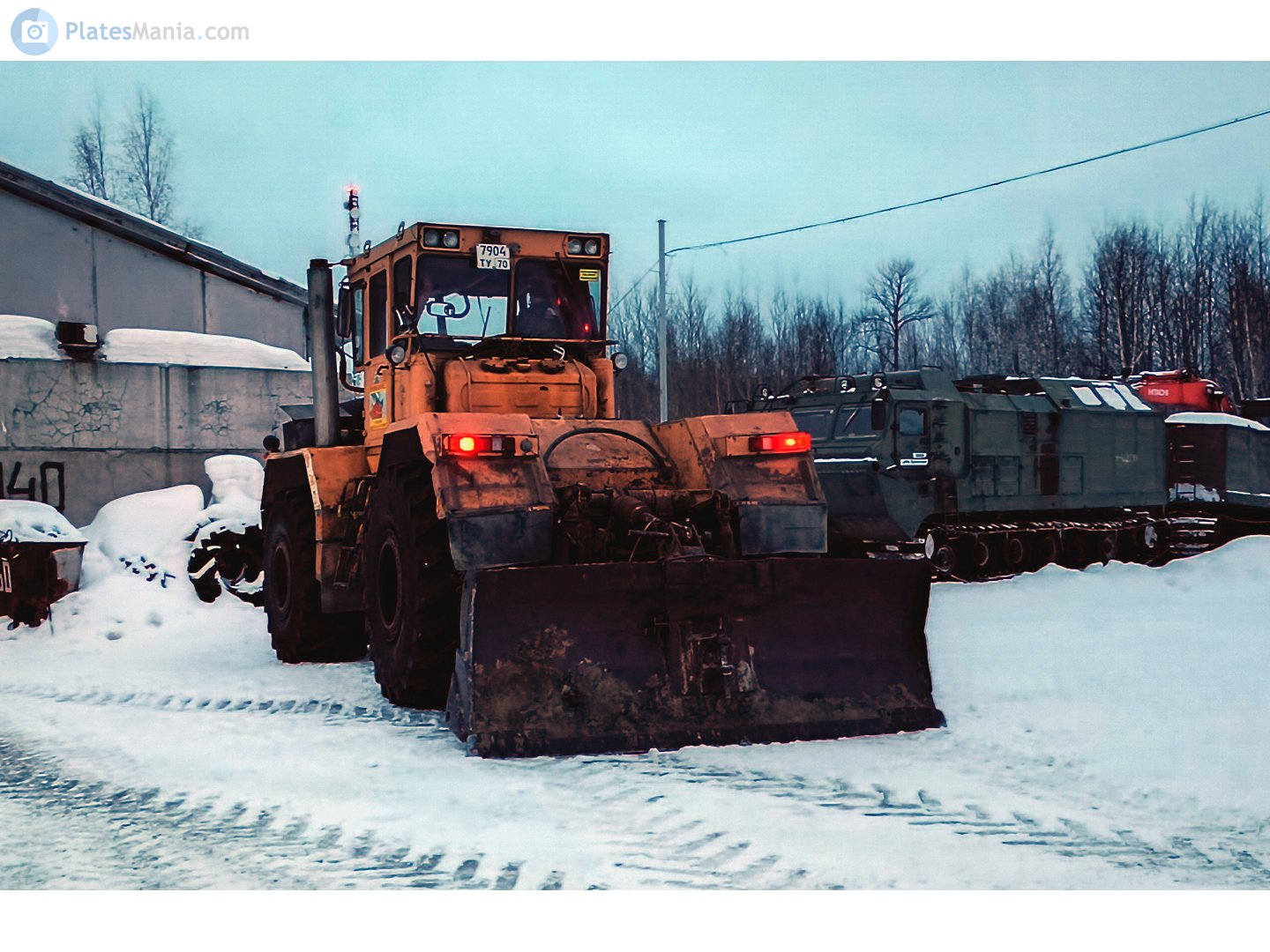 7904 ту 70, Kirovets К-700 3rd gen К-702М / К-703М, 1985–