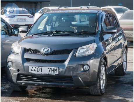 4401 УНМ, Toyota Ist