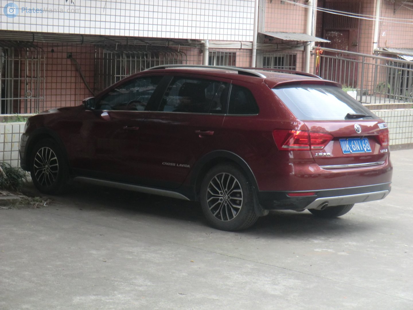 川K·6N168, Volkswagen Lavida 2nd gen Cross Lavida (182/183), 2013–2015