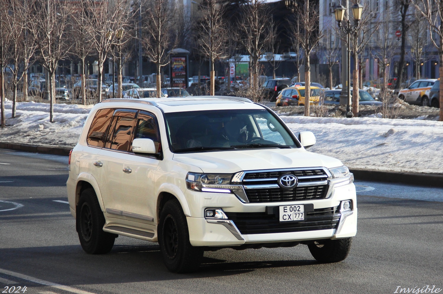 е 002 сх 777, Toyota Land Cruiser 200 (J200), 2nd facelift, 2015–2021