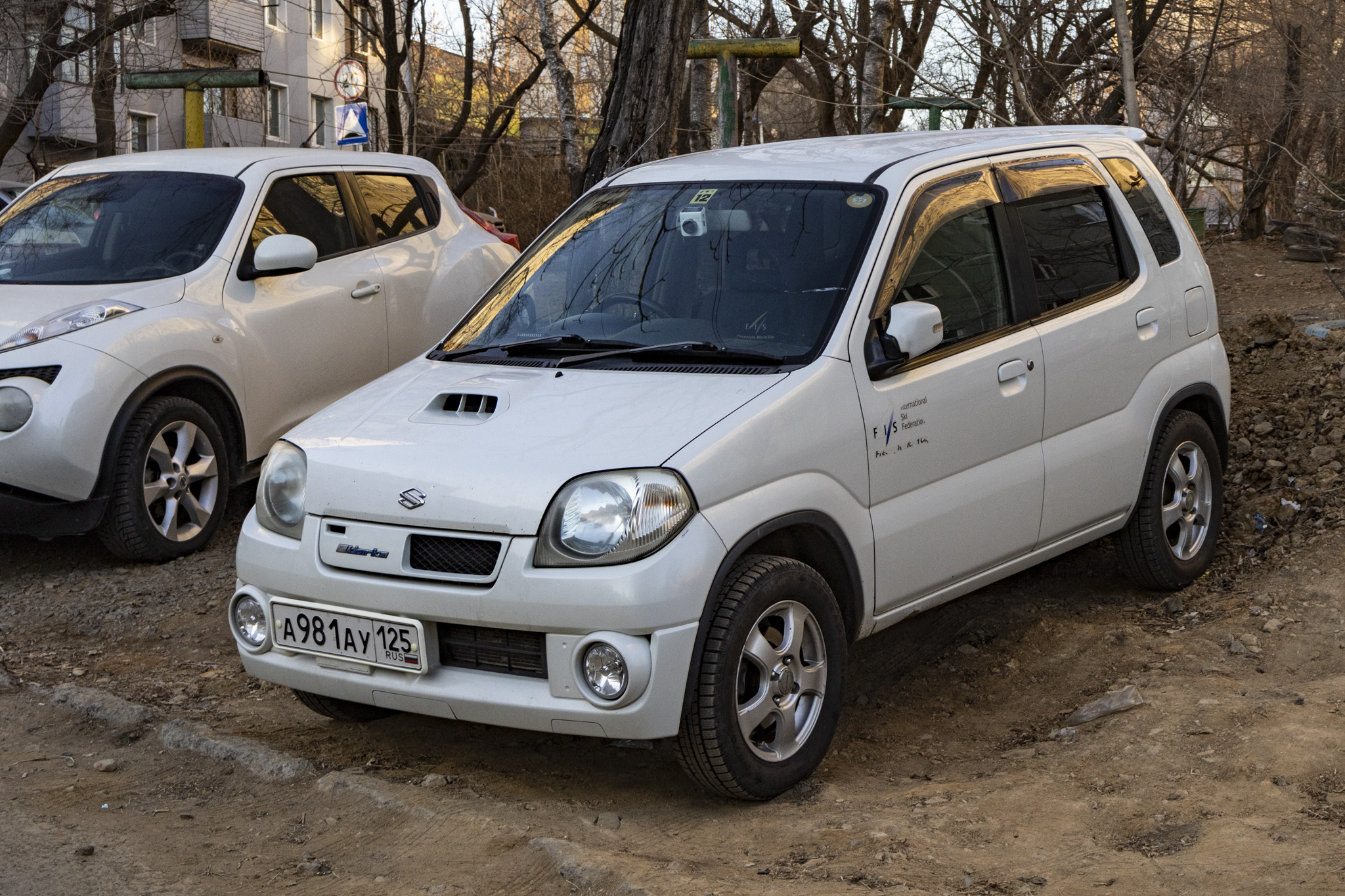 а 981 ау 125, Suzuki Kei 1st gen Works (HN22), 2002–2009