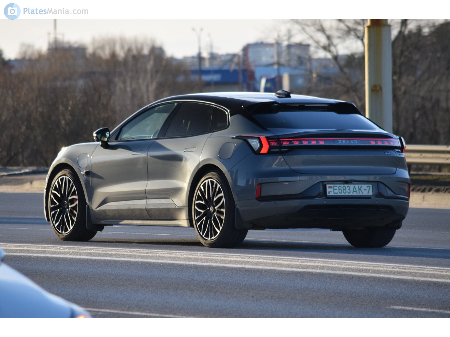 E683 AK-7, Zeekr 001 1st gen, 2021–2024