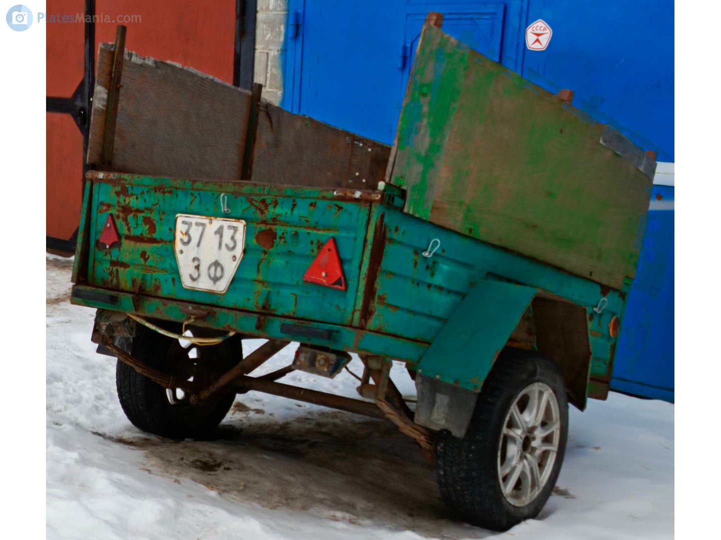 3713 ЗФ, Trailers (1977) 