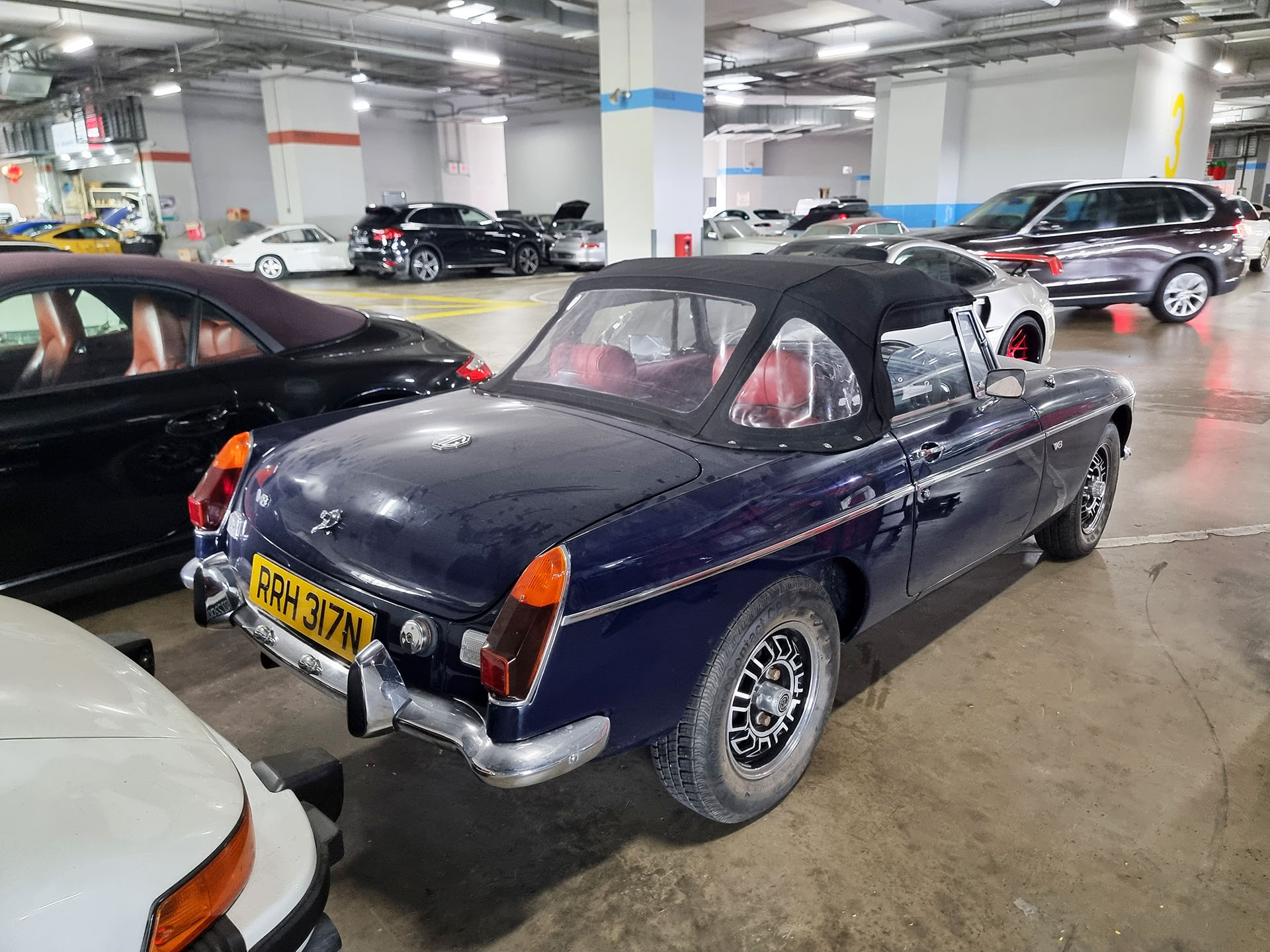 RRH317N, MG B 1st gen Roadster, 1962–1980