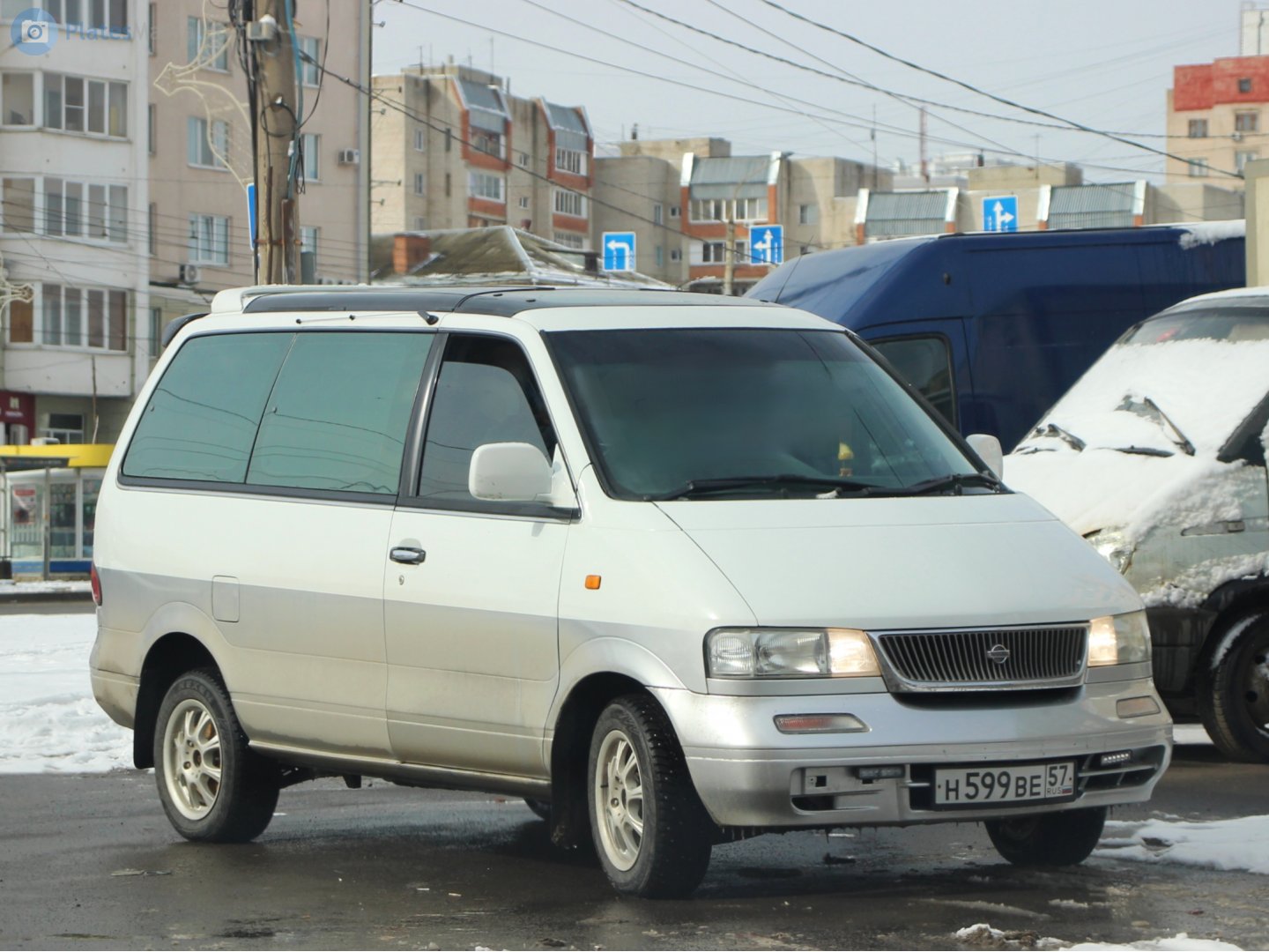 н 599 ве 57, Nissan Largo 1st gen (W30), 1993–1999