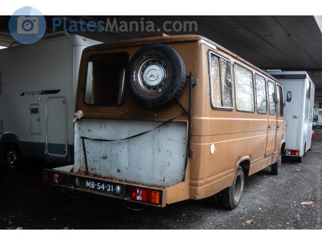 MB-54-31, Mercedes-Benz T2