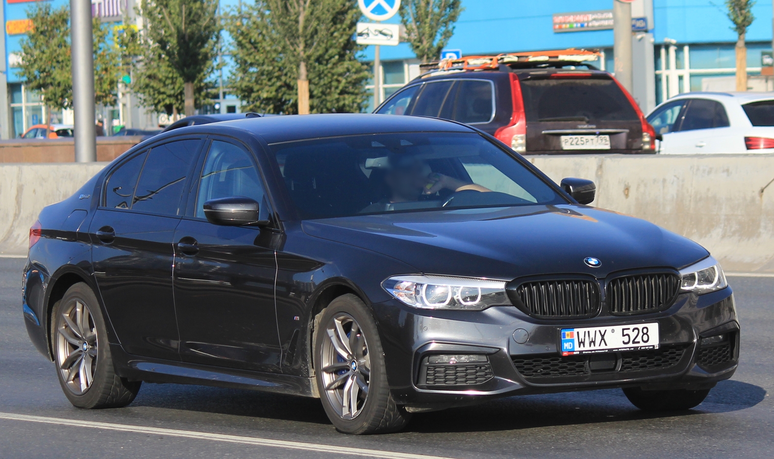 WWX 528, BMW 5 Series 7th gen Sedan (G30/G38), 2017–2020