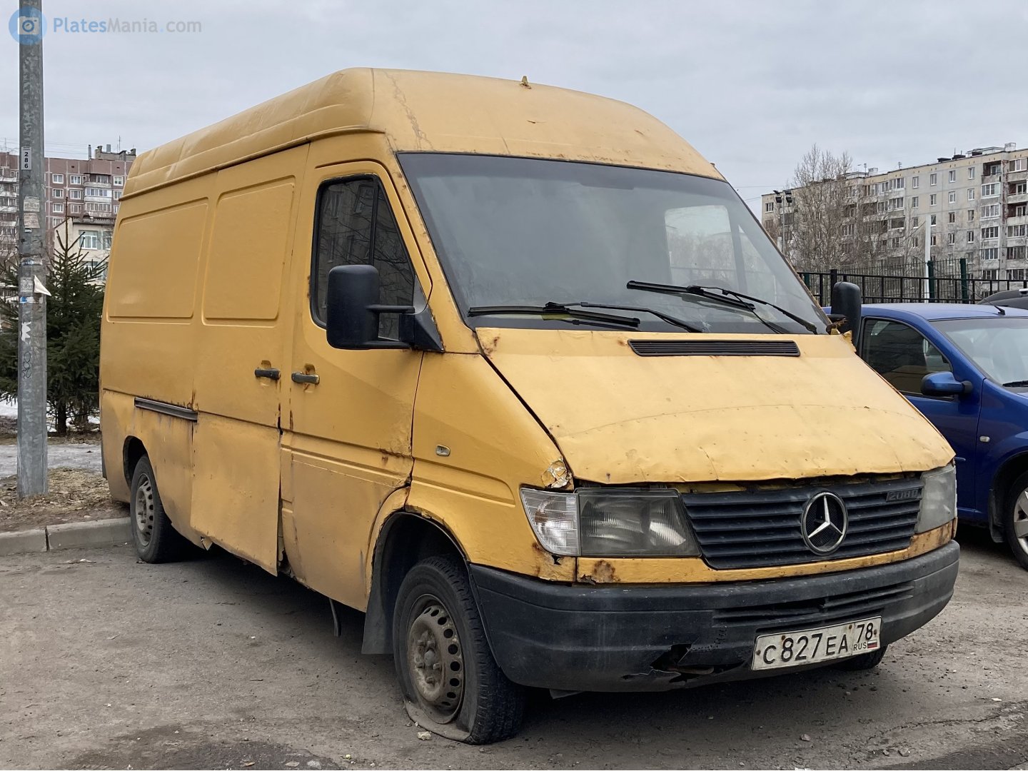 с 827 еа 78, Mercedes-Benz Sprinter 1st gen (W901–904), 1995–2001
