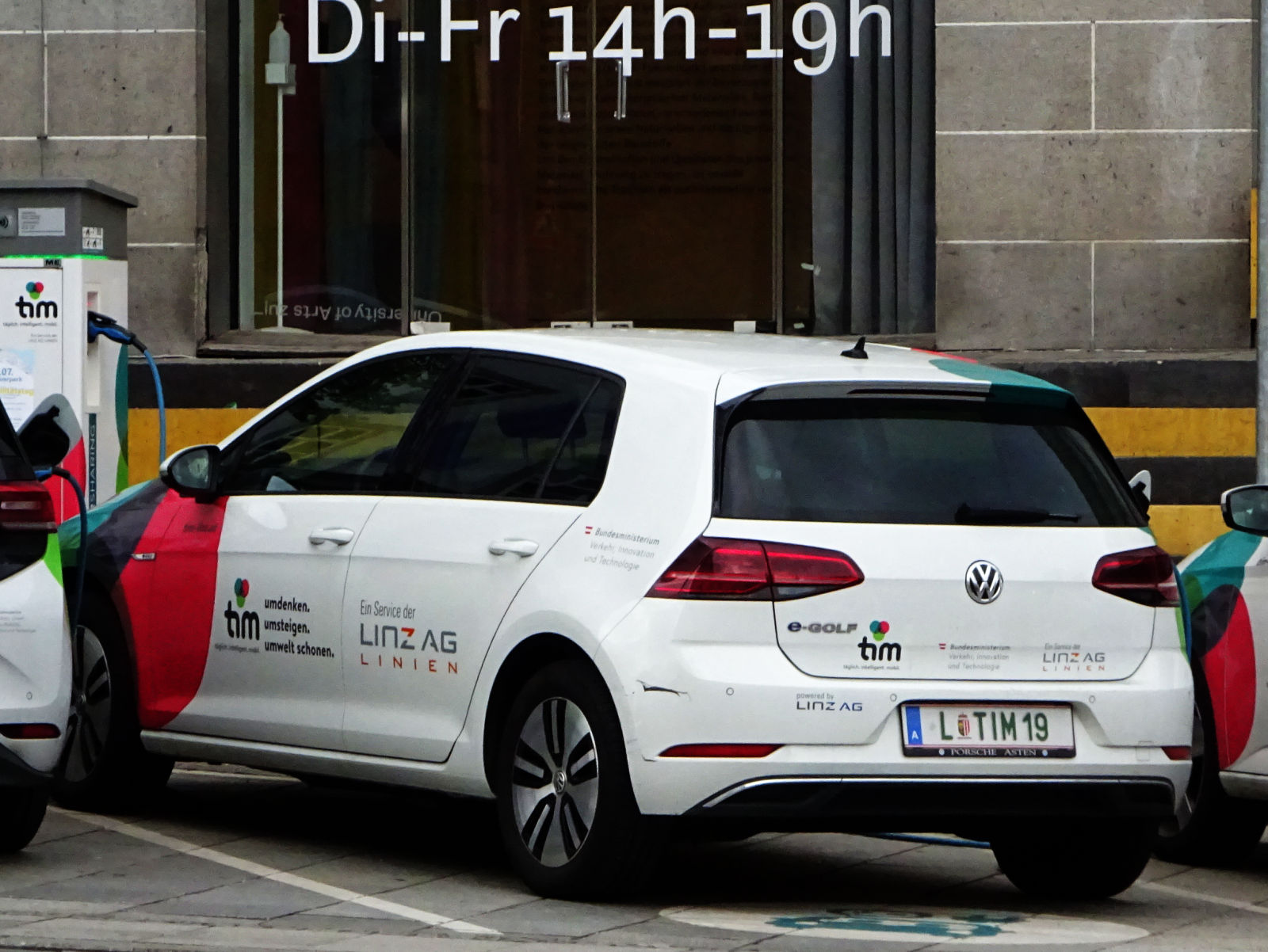 L TIM 19, Volkswagen Golf 7th gen e-Golf 5-door Hatch (5G), 2014­–2021