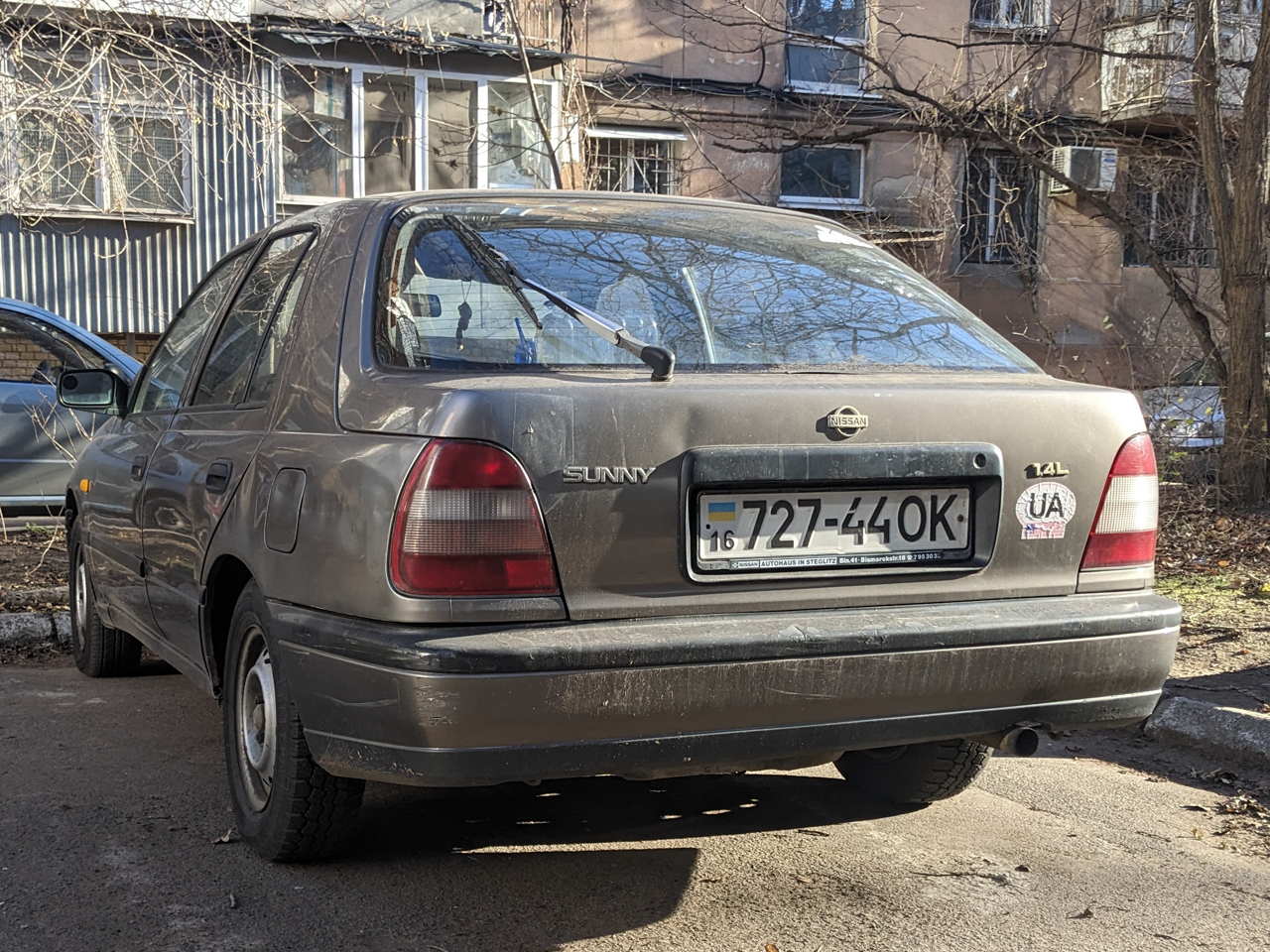 16 727-44 OK, Nissan Sunny 7th gen 5-door Liftback (N14; EU-market), 1990–1996