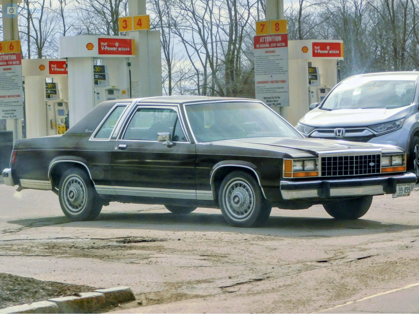99-499, Ford Crown Victoria LTD 2-door Coupé (66K), 1979–1987
