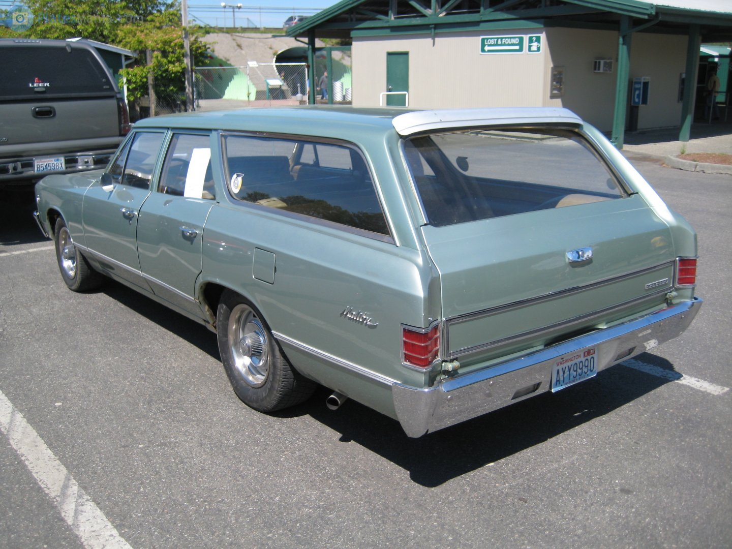 AYY9990, Chevrolet Chevelle 1st gen 1967 5-door Station Wagon (35; A-body), 3rd facelift, 1966–1967