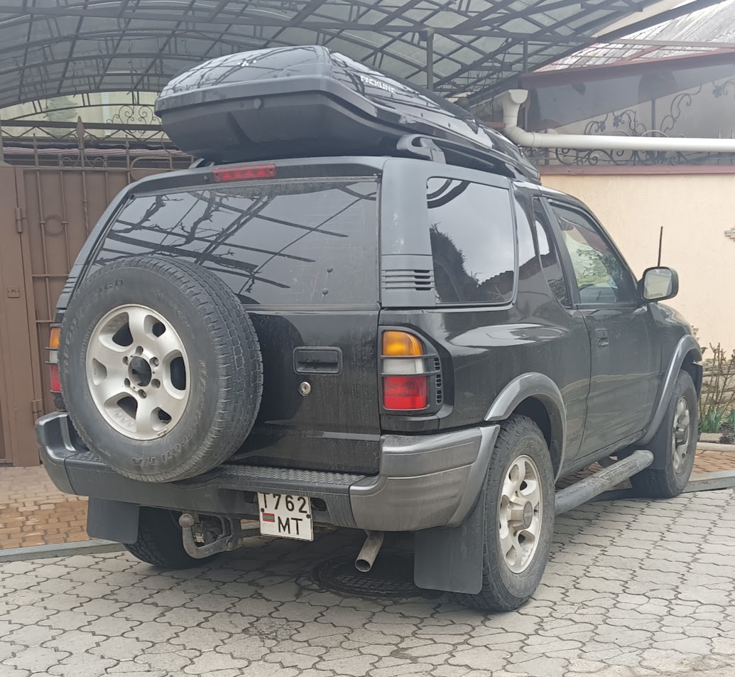 T 762 MT, Isuzu Amigo 2nd gen Hard Top SUV (NA-market), 1997–2000