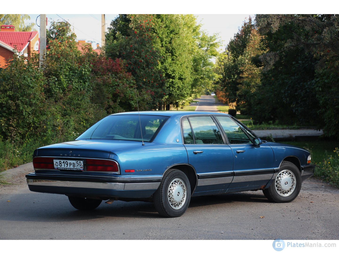 о 819 рв 50, Buick Park Avenue 1st gen (C-body), 1990–1996