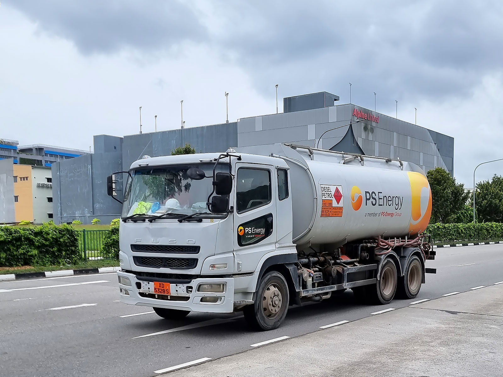 XD 5328 S, Mitsubishi Fuso Super Great 1st gen, facelift, 2007–2017