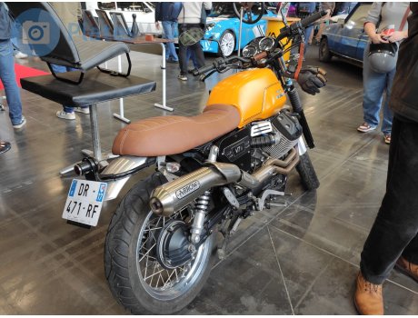 DR-471-RF, Moto Guzzi V7