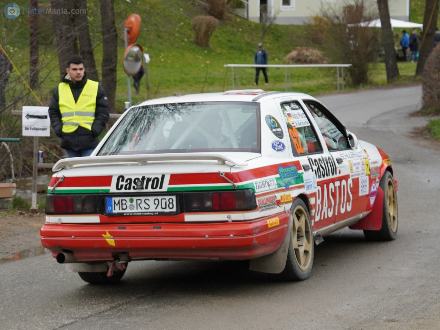 MB RS 908, Ford Sierra 1st gen (Sapphire) Sedan (BFG/GB4), facelift, 1987–1993