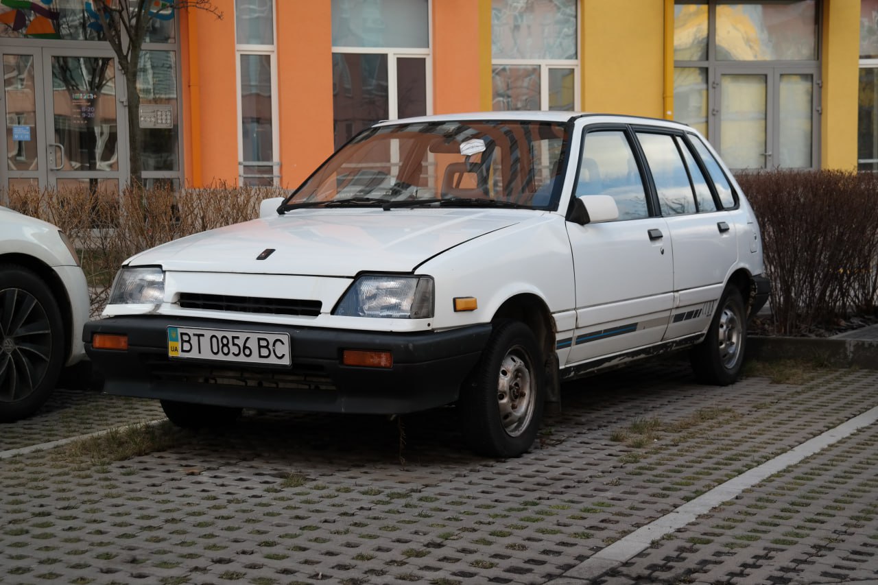 BT 0856 BC, Suzuki Cultus 1st gen 5-door Hatch (AA41), 1983–1988