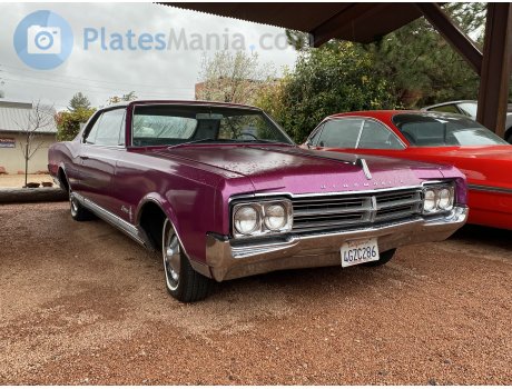 4GZC286, Oldsmobile Starfire