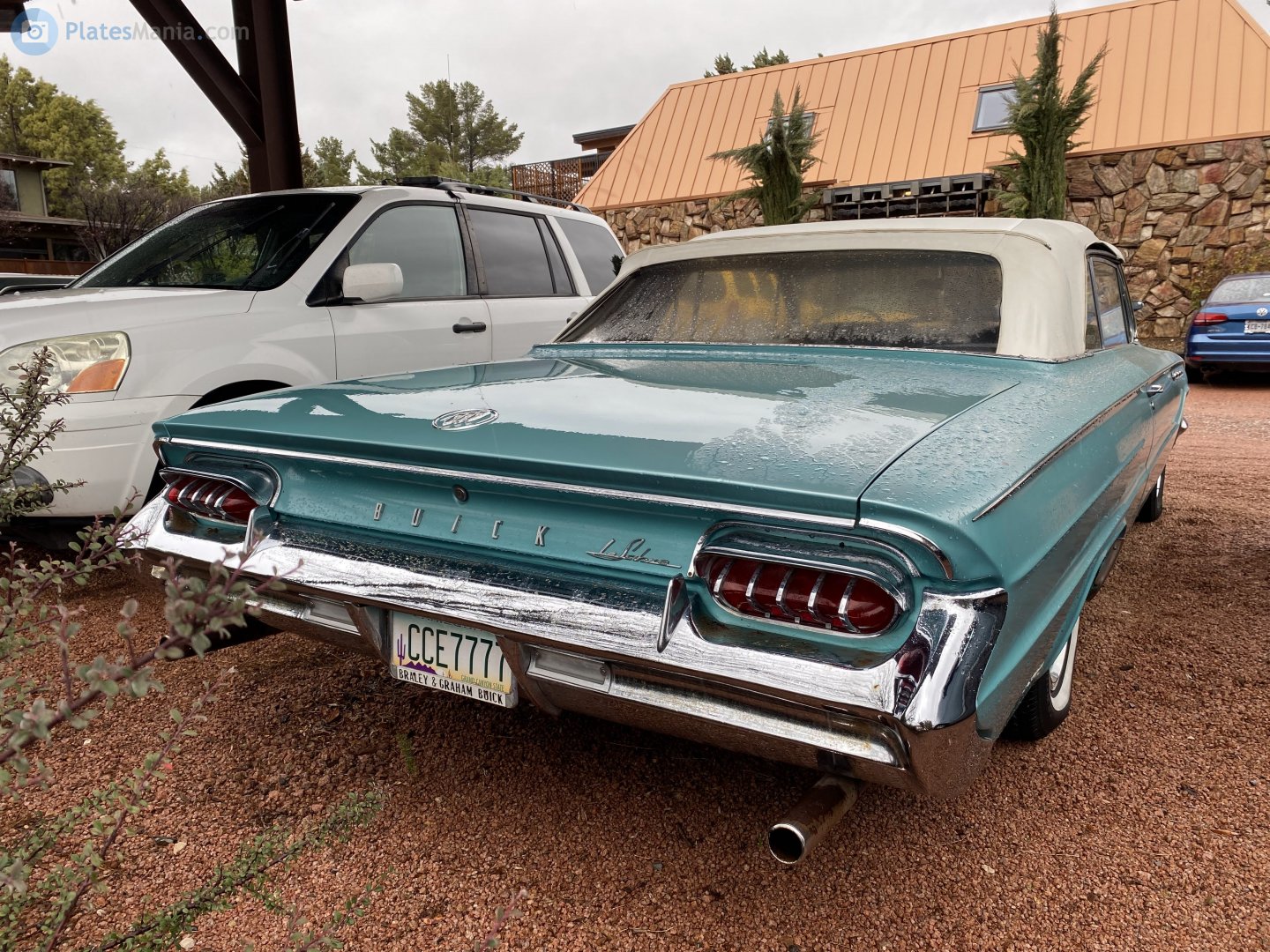 CCE7777, Buick LeSabre 2nd gen 1961 Convertible (4467; B-body), 1960–1961