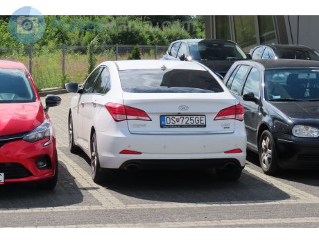 DS-725GE, Hyundai i40