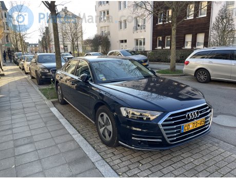 CD 73-45, Audi A8