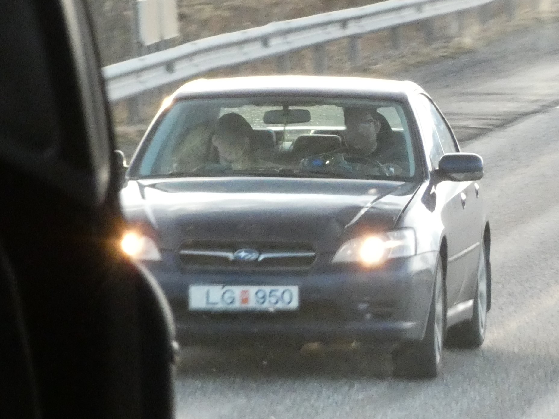 LG 950, Subaru Legacy 4th gen Sedan (B4) (BL), 2003–2009