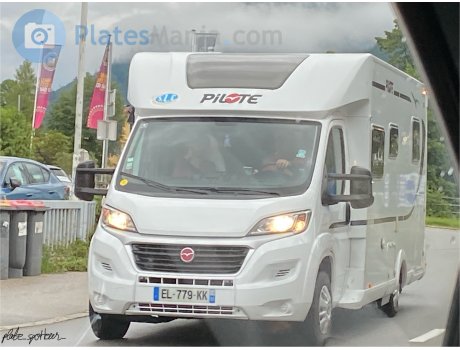 EL-779-KK, Pilote C-Series