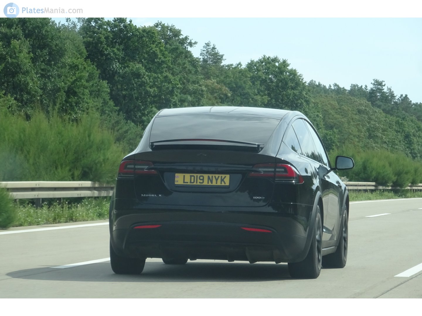 LD19NYK, Tesla Model X 1st gen (5YJX), 2015–