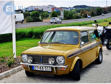 OT AA-513, Austin Mini Countryman